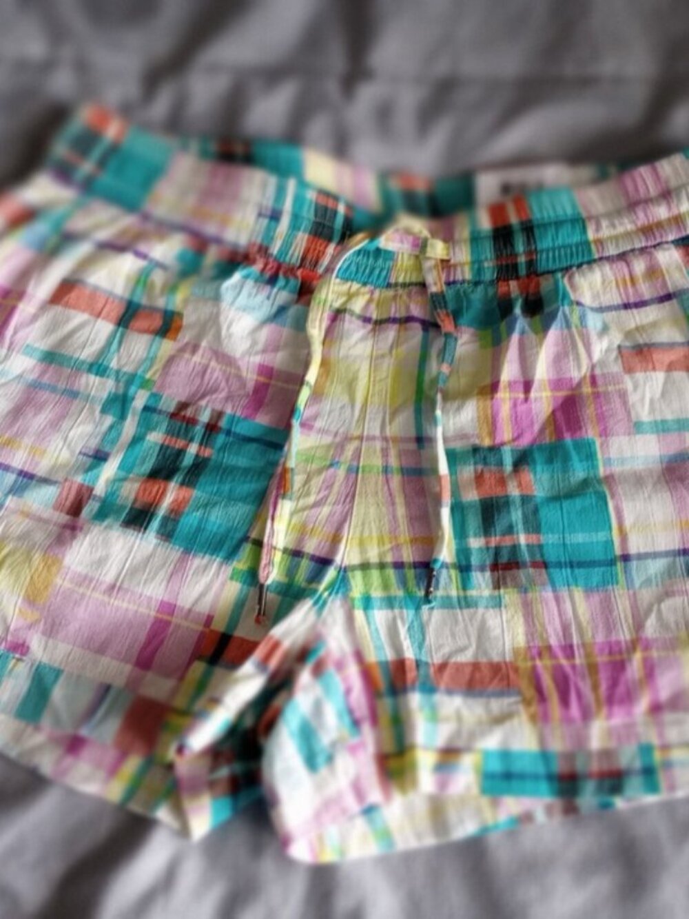 Women`s Style & Co checkered shorts size S new